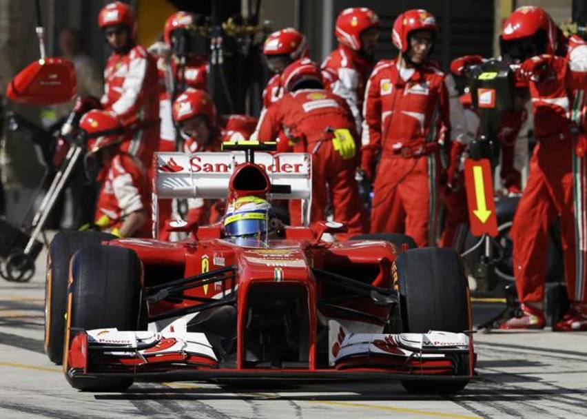 Gara da incubo per Felipe Massa, sempre nelle retrovie. In Brasile si gioca l’ultima possibilit per lasciare al mondo Ferrari una  bella “cartolina”